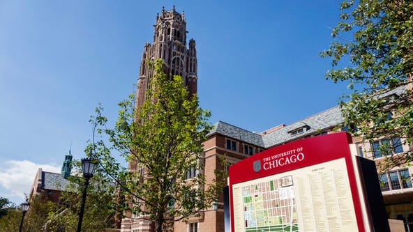 UChicago police issue campus alert after 2 armed robberies minutes apart