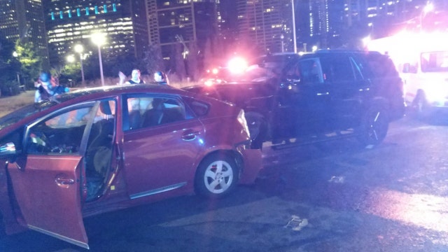 5 injured in crash on Lake Shore Drive near Maggie Daley Park