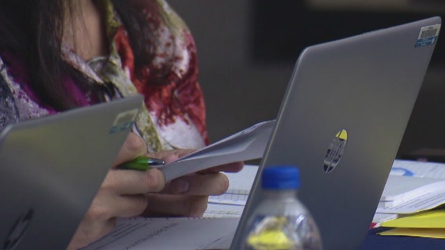 Suburban Chicago school district replacing snow days with E-learning days