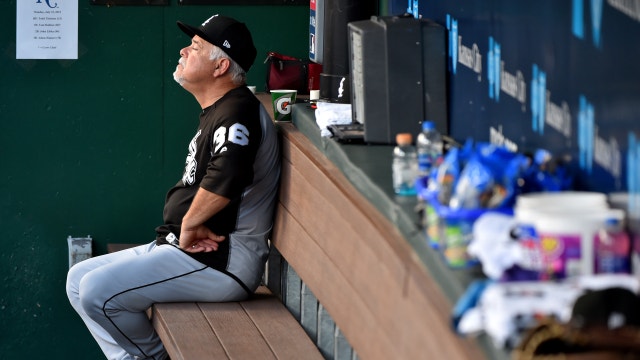 White Sox part ways with manager Ricky Renteria