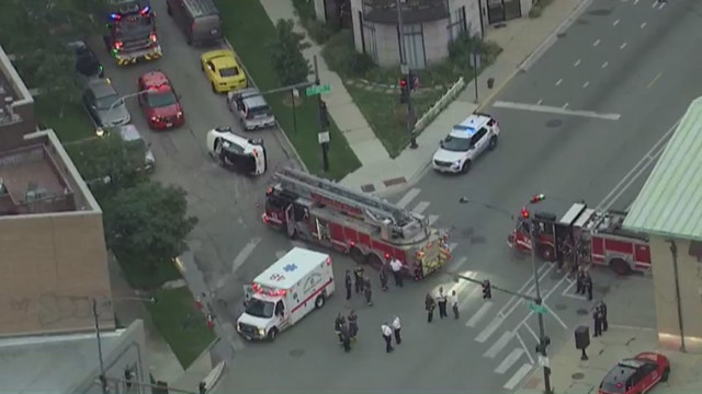 6 injured, including 3 children, in Avondale rollover crash