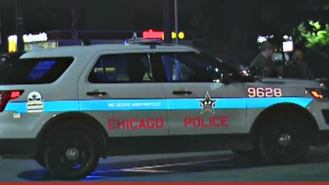 2 shot and killed in traffic on Chicago's West Side