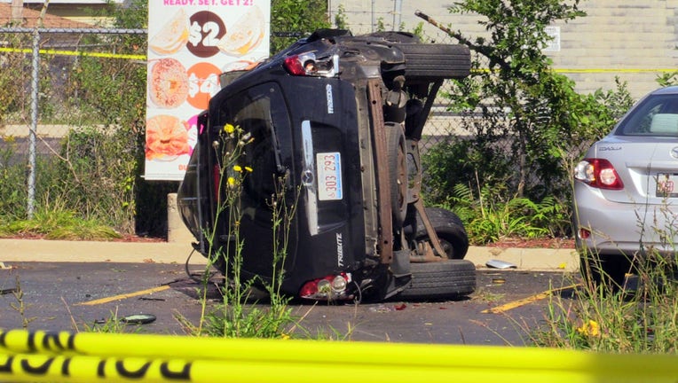 Person Killed In Harvey Rollover Crash | FOX 32 Chicago