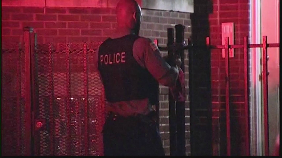 Chicago crime: 2 killed, 2 critically hurt in South Side mass shooting overnight