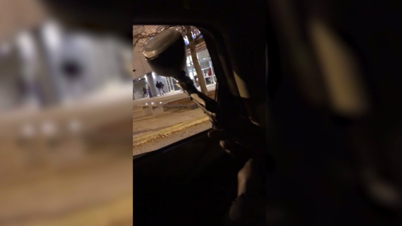 Shocking video shows paintball gun attack on people outside Chicago ...