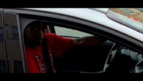 Man wanted for exposing himself to child in Chicago, police say