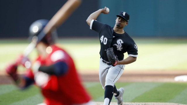 Ramirez's 2-run homer in 9th gives Indians walk-off win over White Sox