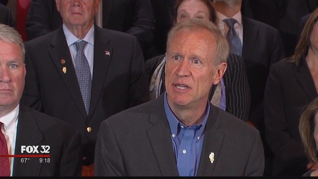 Rauner vetoes $15 wage for caregivers, expanded child care