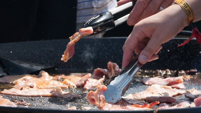 A single slice of bacon per day linked to higher risk of bowel cancer, study says