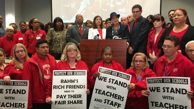 Chicago teachers set Oct. 11 strike date if deal not reached