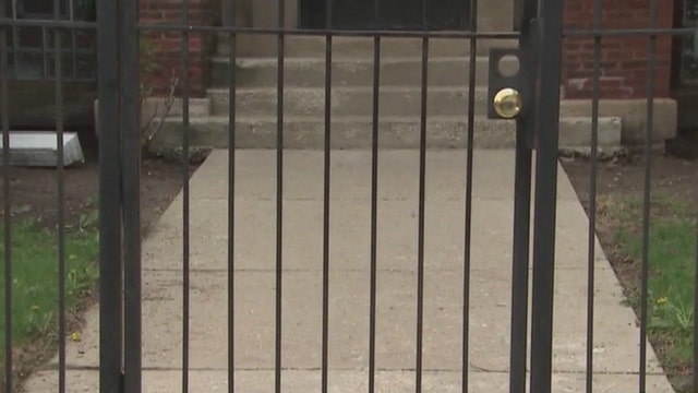 EPA finds high lead levels in Chicago yards