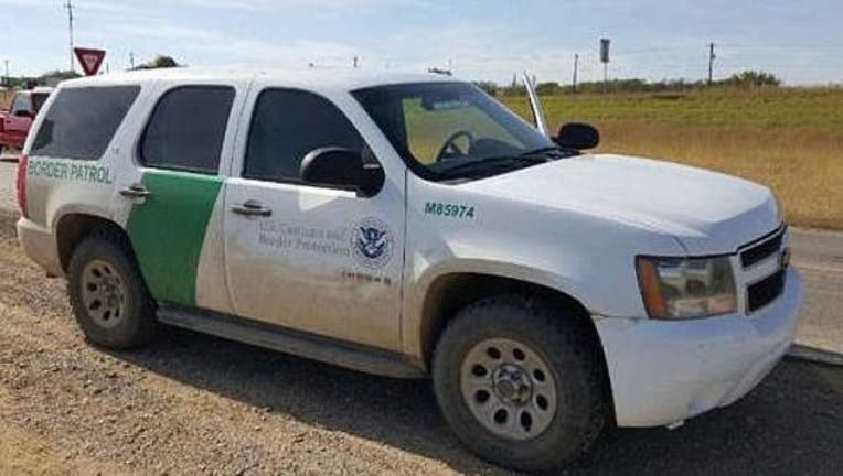 1ebd1b47-fake-border-patrol-car_1450029092628.jpg