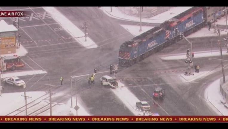 b8a15f1a-train_1453298534240.JPG