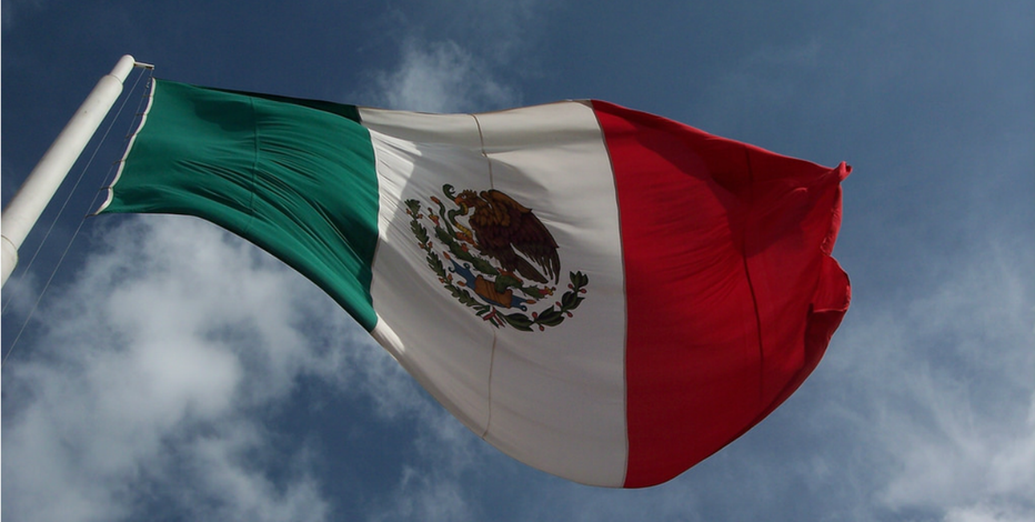 Chicago police arrest 27 after gunfire halts Cinco de Mayo parade in Little Village