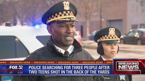 2 Chicago high school students shot, 1 in 'grave' condition, in Back of the Yards