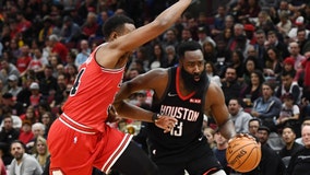 Harden scores 42, Rockets rout Bulls 117-94