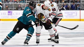 Marleau's goal helps Sharks beat Blackhawks 4-2 to snap skid