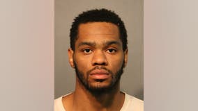 Man charged with 2 Rogers Park murders from 2015