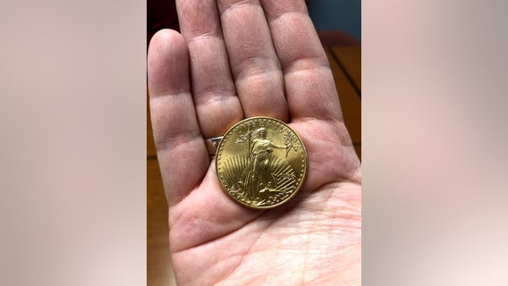 Second gold coin donated to Salvation Army in Chicago area this season