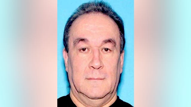 Arrest warrant issued for ex-husband in Buffalo Grove double murder