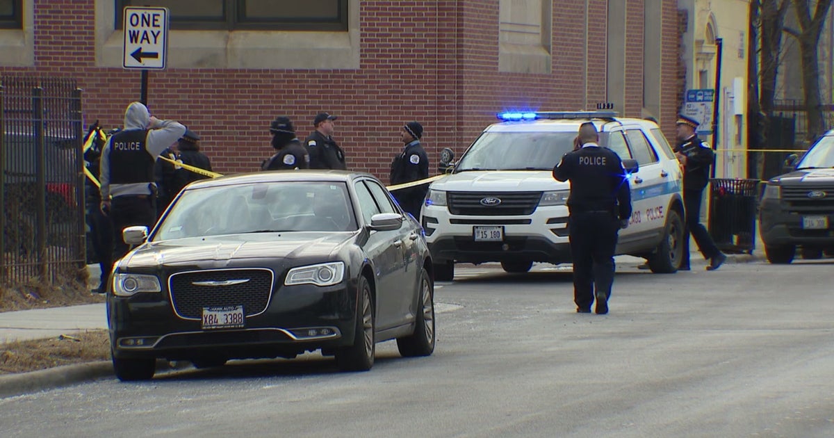 3-year-old shot in arm, seriously wounded in Lawndale | FOX 32 Chicago