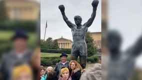 Sylvester Stallone surprises New Jersey high school kids during their visit to 'Rocky' statue in Philly