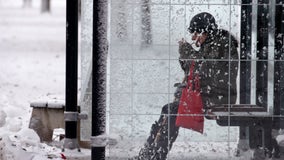 Winter weather advisory issued for Chicago area warning of blowing and drifting snow