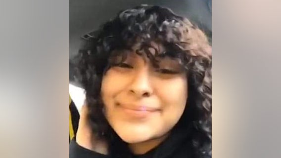 Girl, 16, reported missing from Irving Park