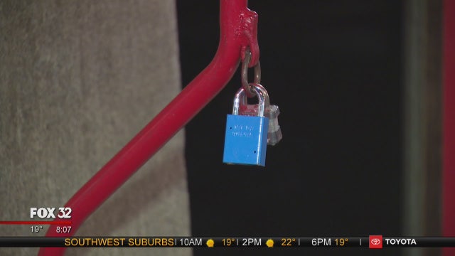 Salvation Army red kettle stolen outside Macy’s on State Street