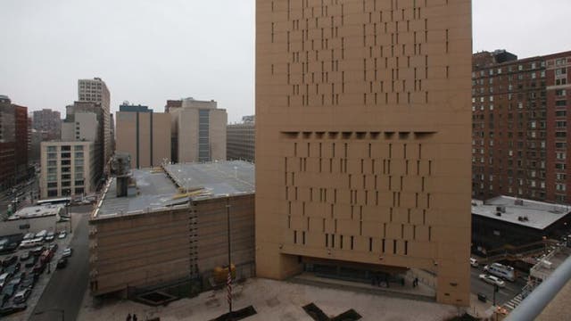 Inmate dies after throat is slashed at Metropolitan Correctional Center in the Loop