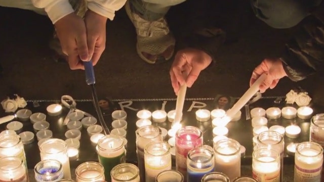 Family, friends hold vigil in memory of 16-year-old killed in Little Village