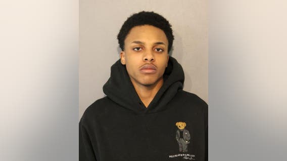 4 charged in connection with police chase on Lake Shore Drive and crash near McCormick Place