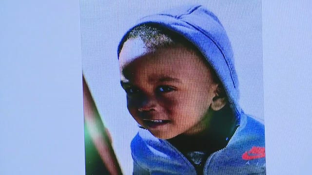 Shooting in South Dallas leaves 1-year-old dead, college student injured