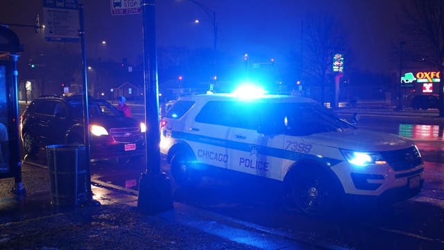 1 killed, 2 critically hurt in shooting in Grand Crossing apartment