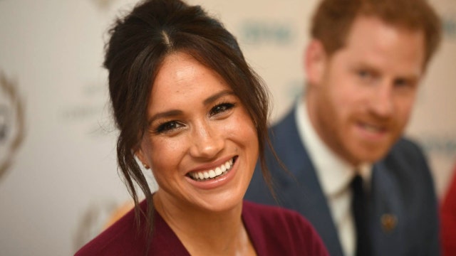 Meghan Markle gives back to volunteers in Chicago with a small gift