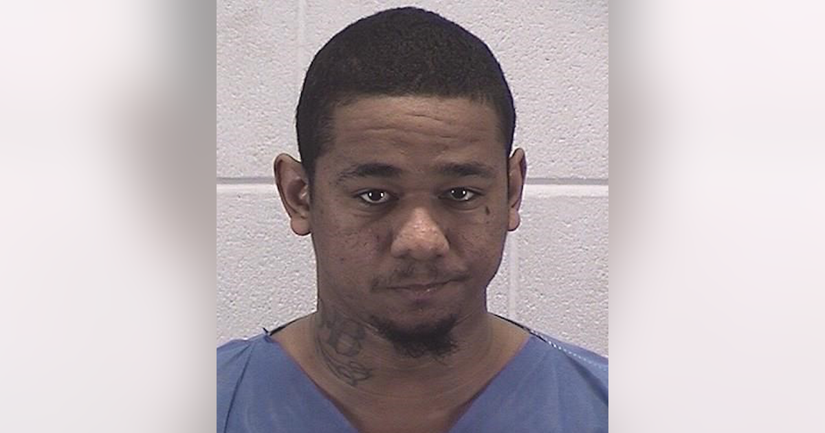 Man charged, driver dead after shooting sparks police chase and crash ...