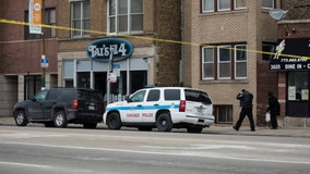 Chicago cops fatally shoot gunman after Lake View shooting near bar: police