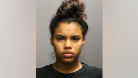 Girl, 17, missing from Northwest Side