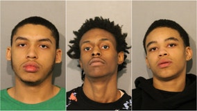 5 charged in Mag Mile H&M theft where suspects ran through Red Line tunnel