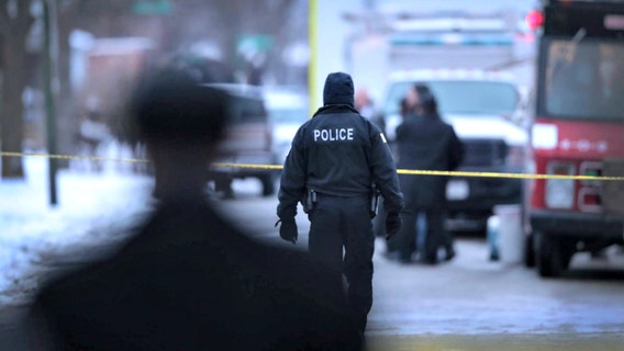 Man fatally shot while sitting in parked vehicle in Pullman