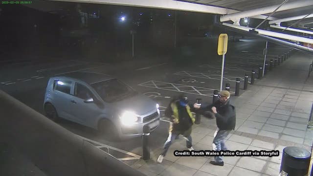 Video: 77-year-old man fends off attacker with boxing punches