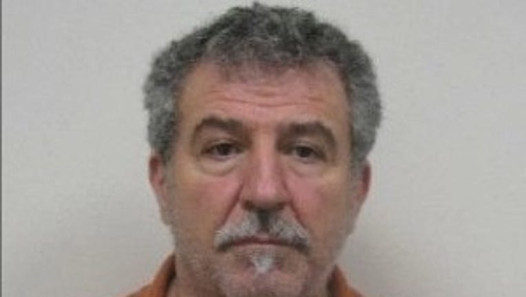 Moris Y. Polis jewelry theft suspect
