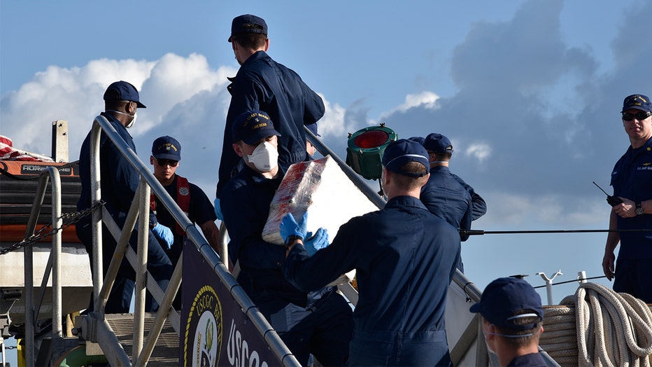 coast-guard-seizes-cocaine-2.jpg