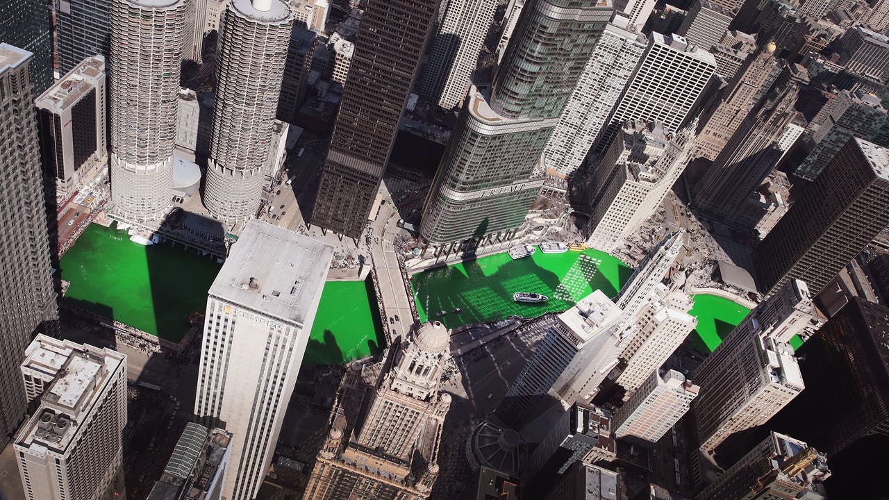 Chicago River Turning Green for St. Patrick's Day - Parade