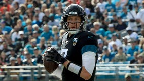 Bears finalize trade with Jaguars for quarterback Nick Foles