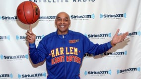 Harlem Globetrotters great Curly Neal dies at 77