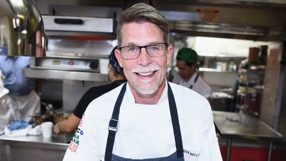 Chicago chef Rick Bayless starts effort to help laid-off food workers