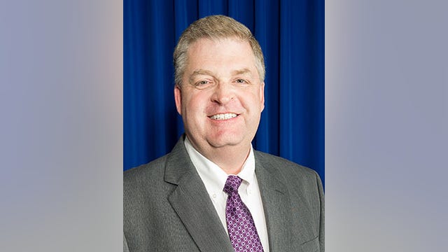 Mayor of Mundelein tests positive for COVID-19