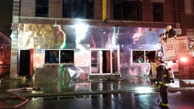 Chicago firefighter hurt in McKinley Park extra-alarm blaze