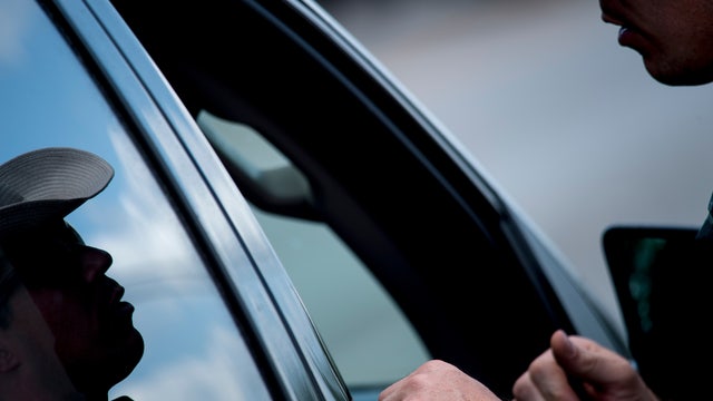 Texas state troopers to patrol Louisiana state line, require 'everyone stopped' to isolate